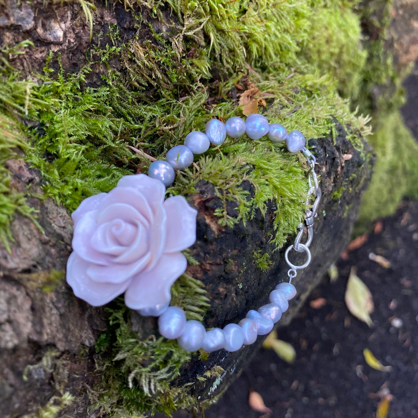 Freshwater Pearl and Ceramic Rose Bracelet
